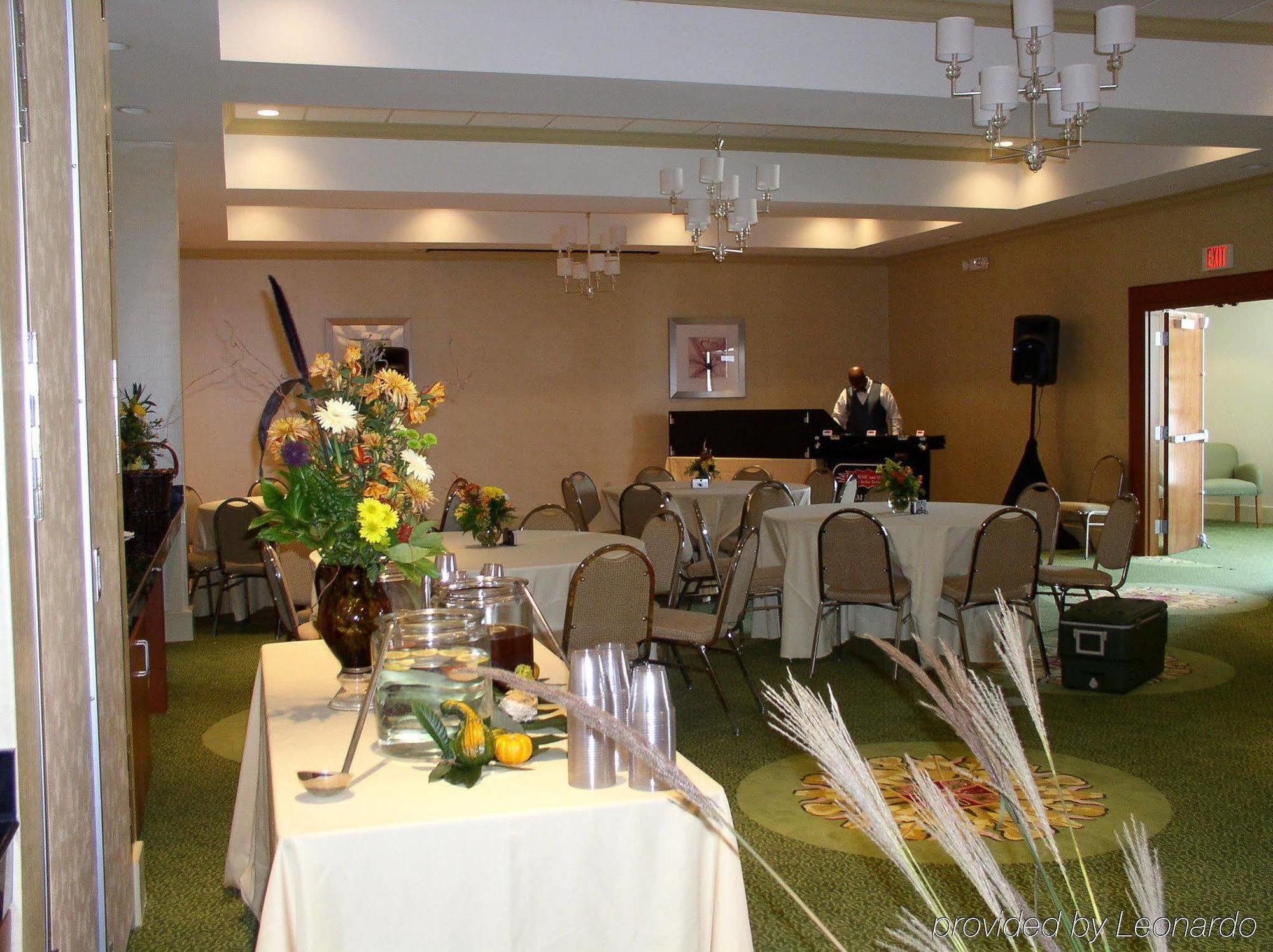 Holiday Inn Santee By Ihg Ресторан фото
